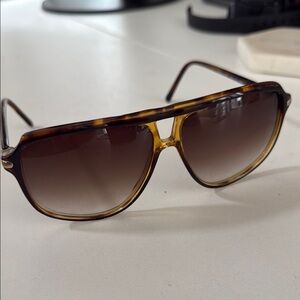 Tortoise Shell Aviator Sunglasses